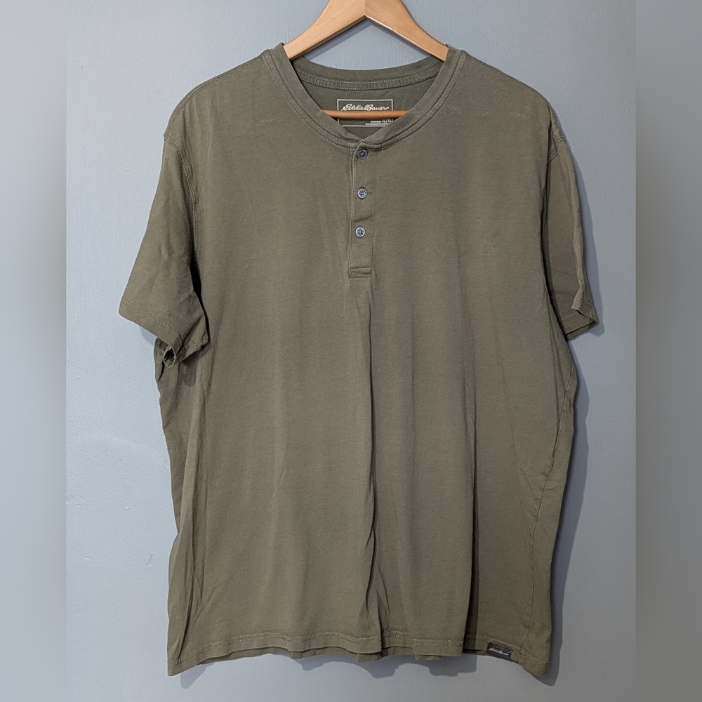 Eddie Bauer Men's XL Short-sleeve Henley‎ Shirt Olive Green
